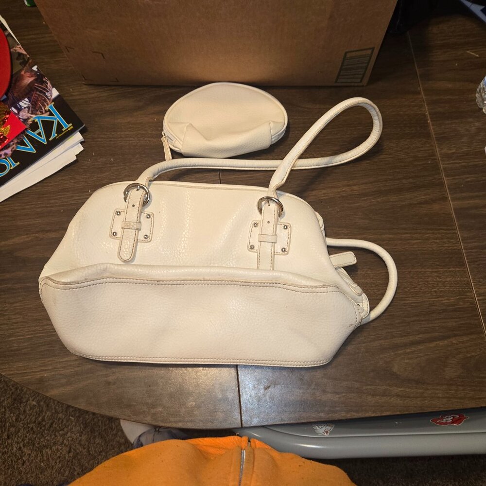 Croft and Barrow White Purse with Coin Purse